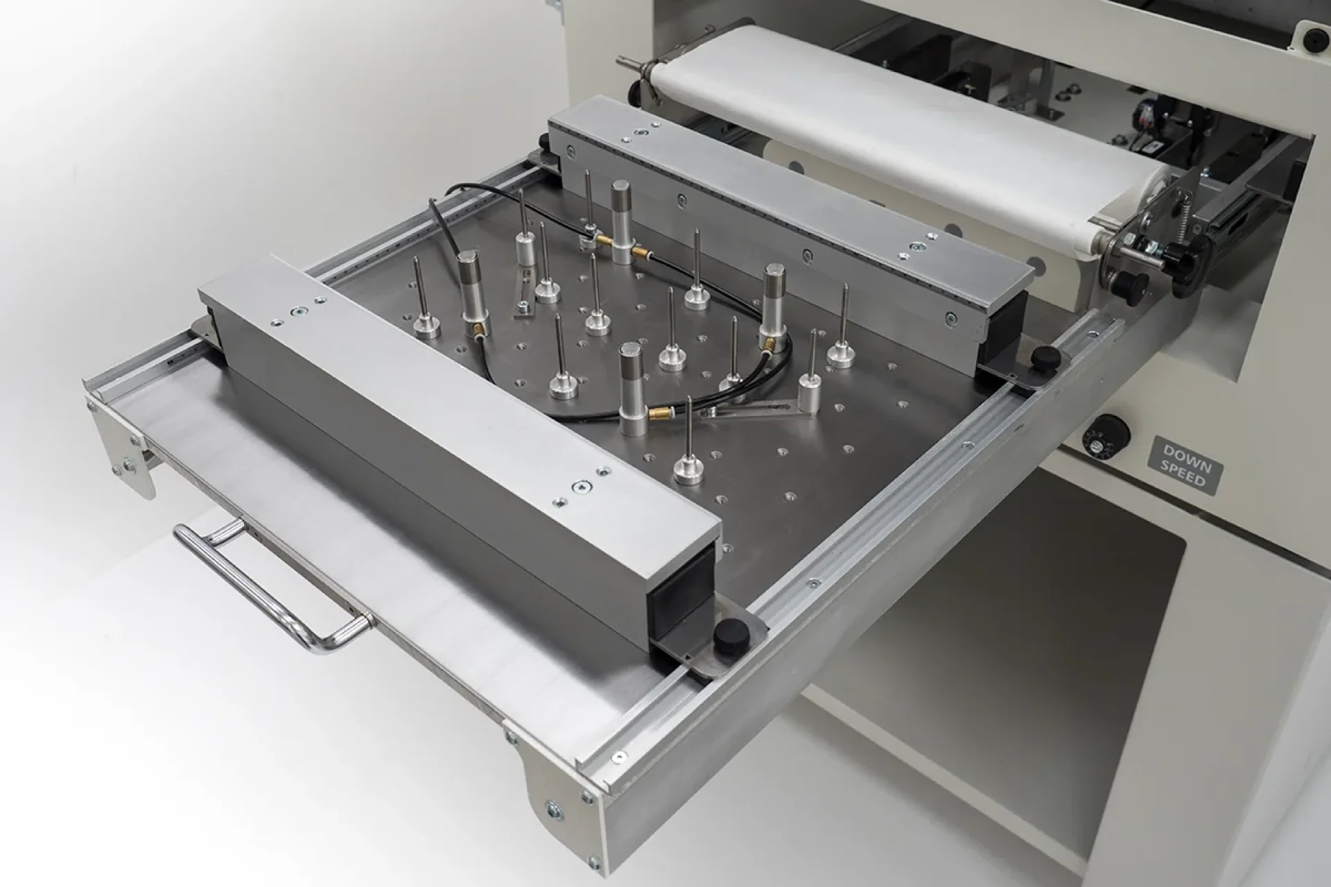 Pull-out Drawer